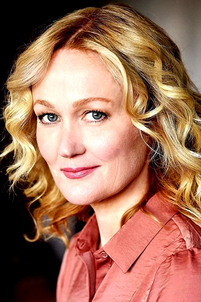  Tricia Munford