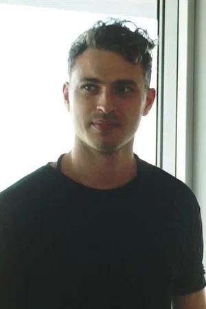  Arthur Defays