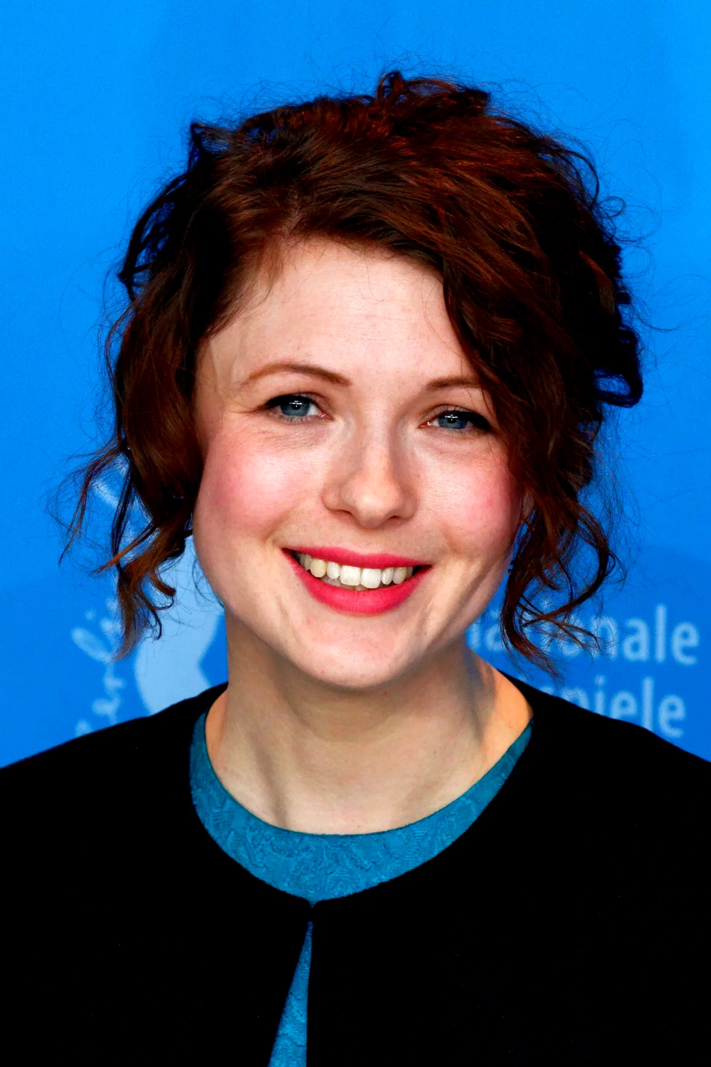  Hannah Steele