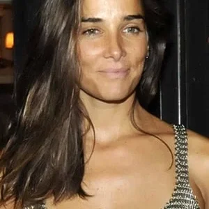  Juana Viale