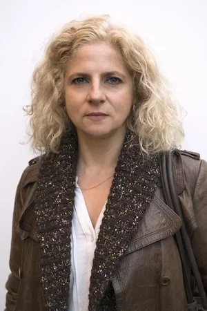 Eleni Haupt photo