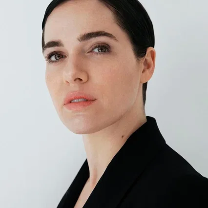 Verena Altenberger