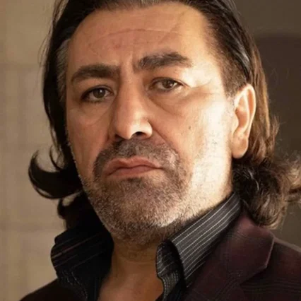  Tamer Karabay