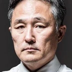 Photo star :  Pyo Chang-won