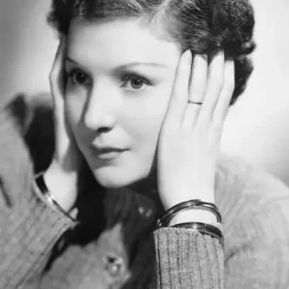  Kathleen O'Regan