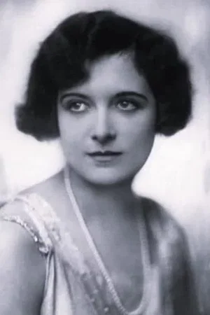  Lillian Hall-Davis