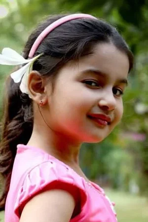  Yuvina Parthavi