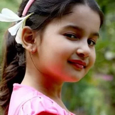  Yuvina Parthavi