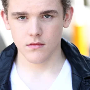 Photo star :  Sean Ryan Fox