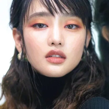  Nicha Yontrarak