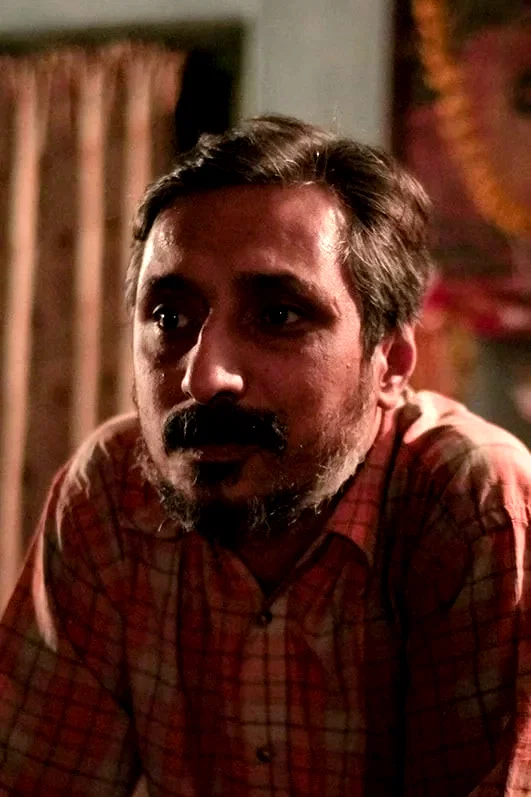  Satrajit Sarkar