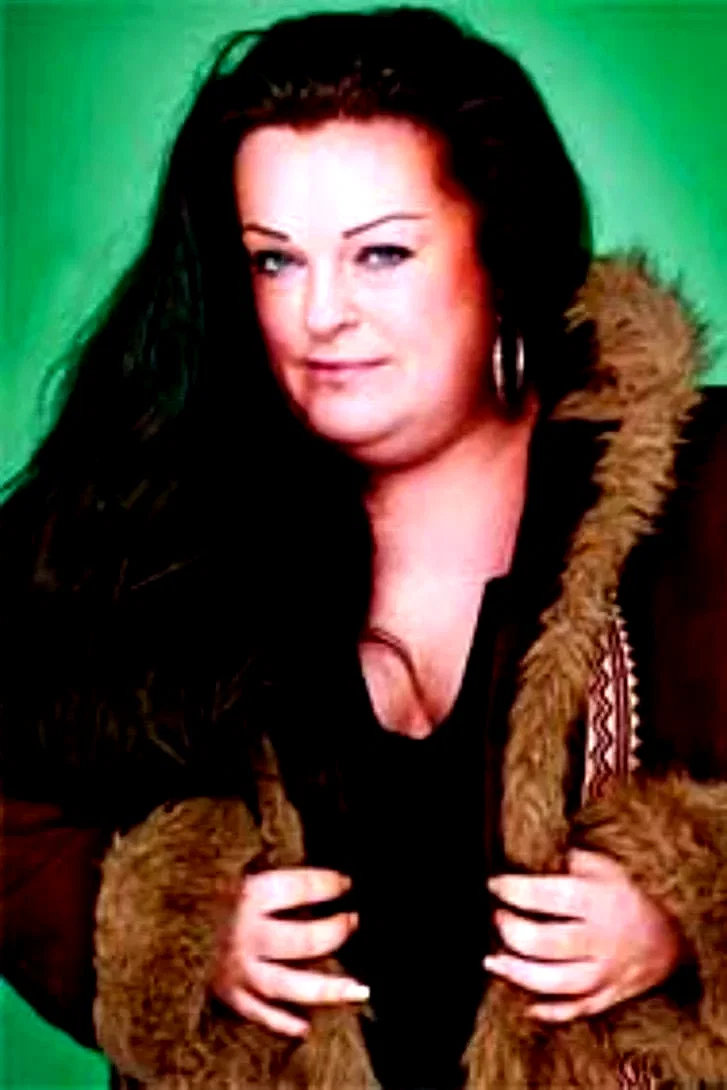  Nana Hedin