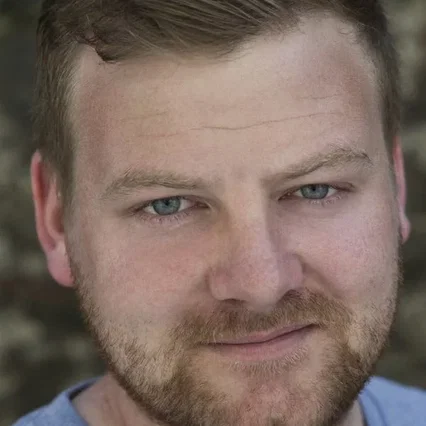  Stephen Jones