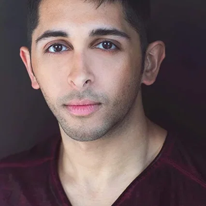  Nik Sadhnani