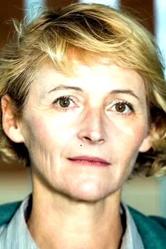  Karine Monneau
