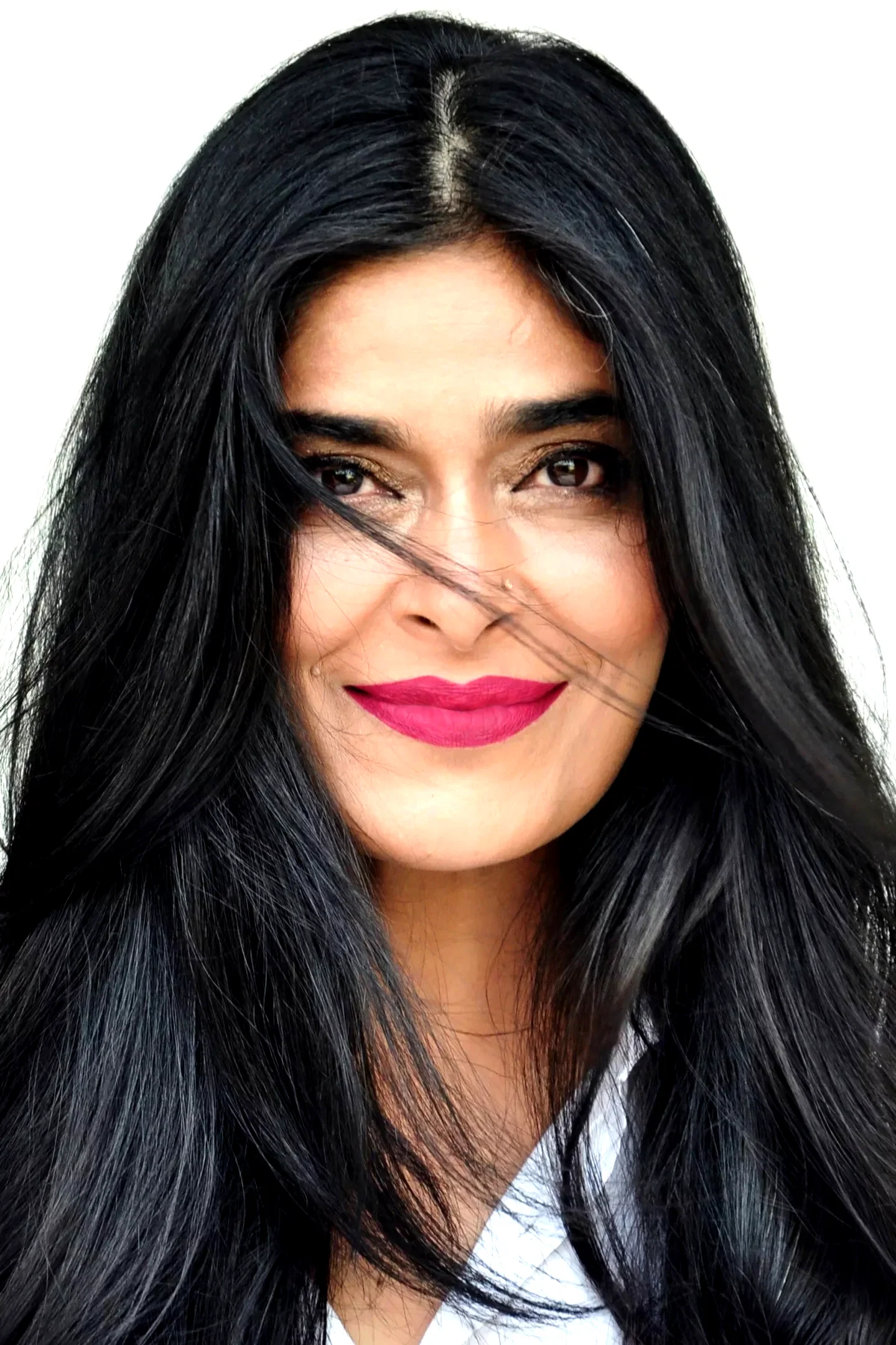  Nimra Bucha