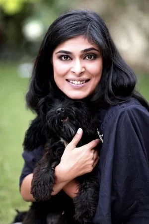  Nimra Bucha photo