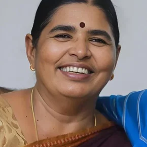 Photo star :  Nakkalites Dhanam