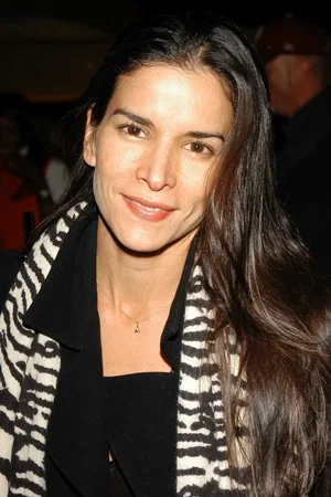 Patricia Velasquez photo