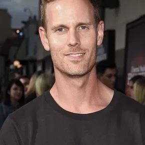 Photo star : Christopher Landon