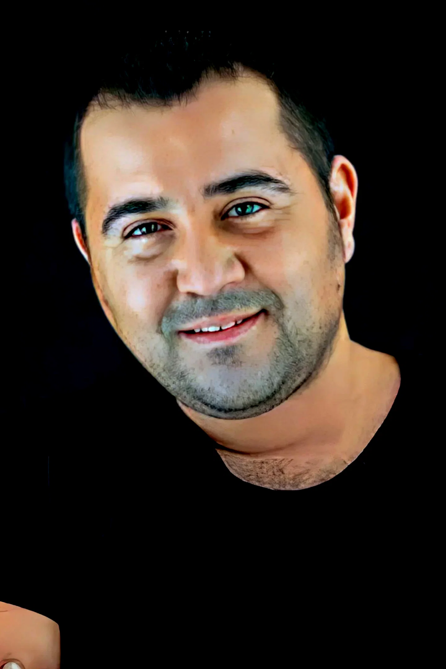  Ata Demirer