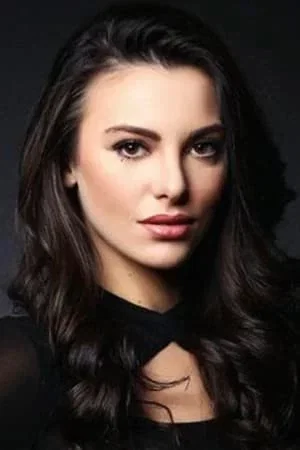  Tuvana Türkay