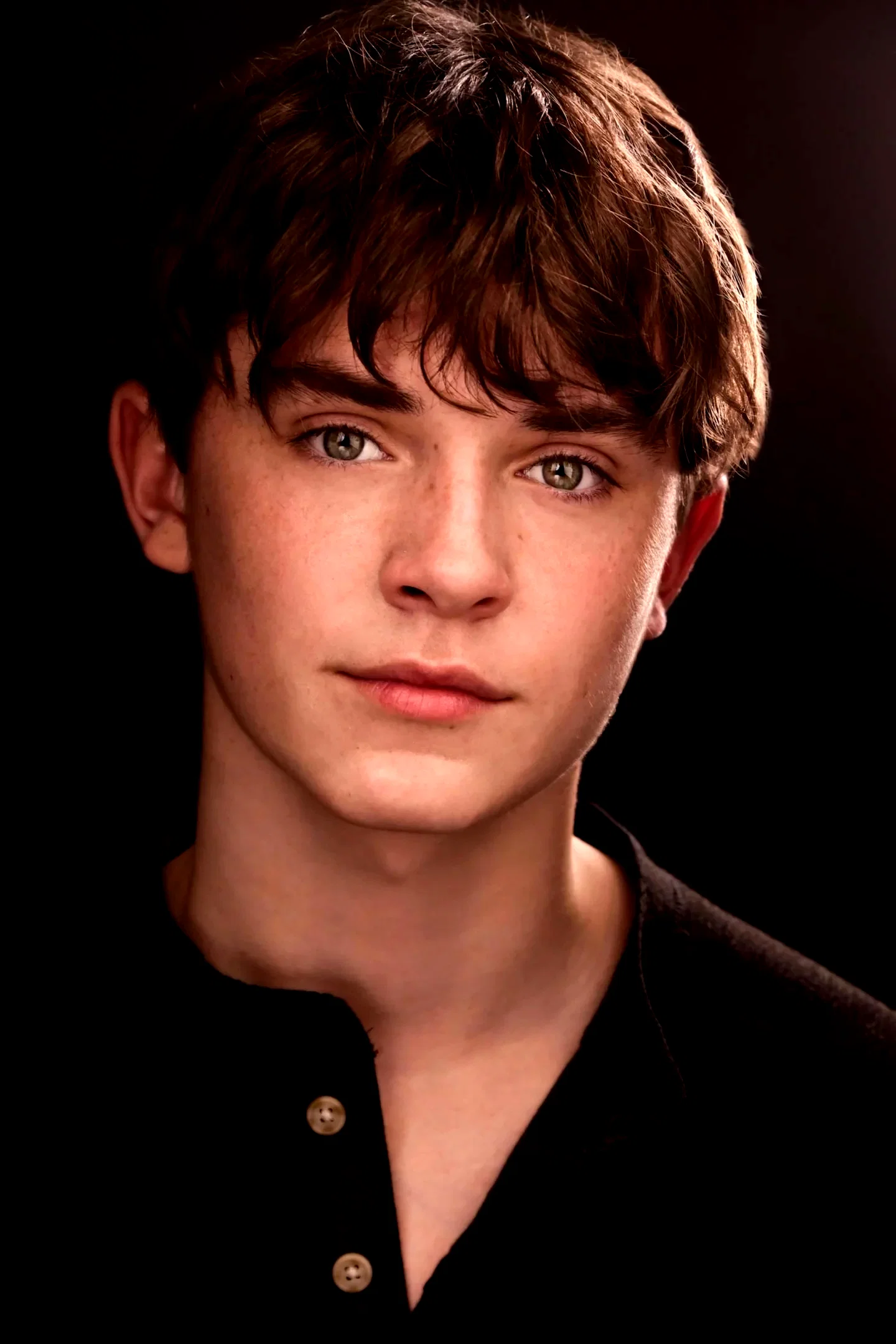  Cameron Mann