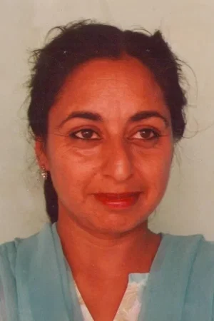 Navnindra Behl photo