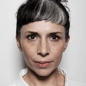 Photo star :  Caroline Gay