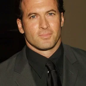 Photo star : Scott Patterson