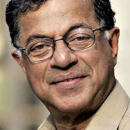  Girish Karnad