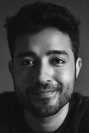  Paresh Pahuja photo