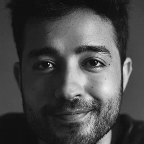 Photo star :  Paresh Pahuja