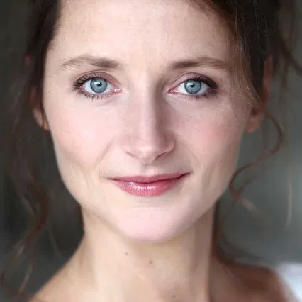  Caroline Mathieu