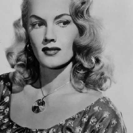  Patricia Knight