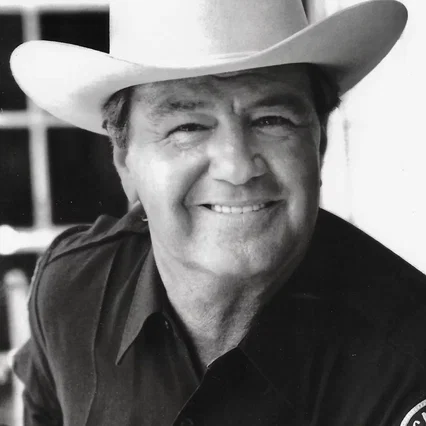  Ron Masak