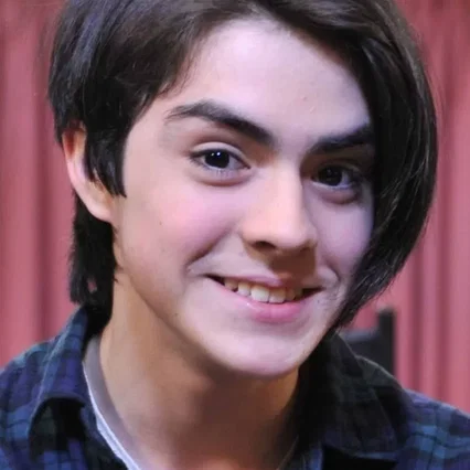  Lucas Bolvarán