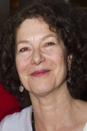  Louise Gold
