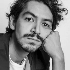Photo star :  Luis Eduardo Yee