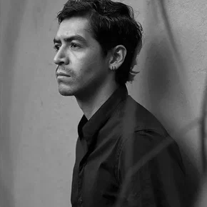 Photo star :  Luis Eduardo Yee