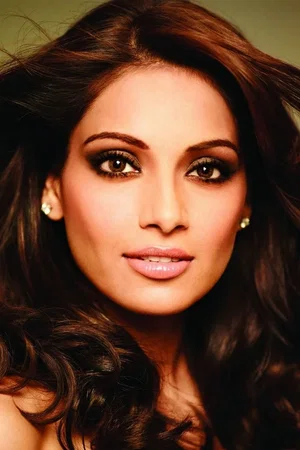  Bipasha Basu