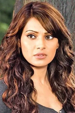  Bipasha Basu