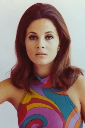  Barbara Parkins