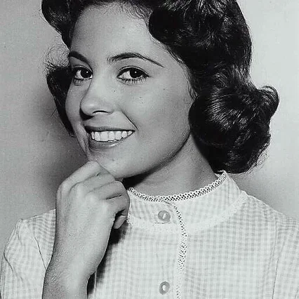  Barbara Parkins