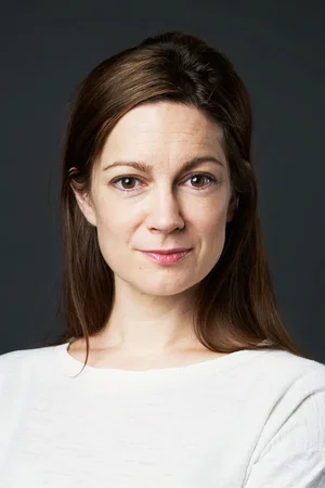  Emma Peters photo