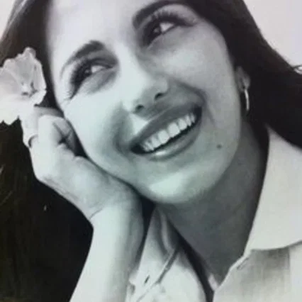  Majida El Roumi