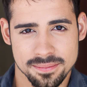 Photo star :  Tommy Rivera-Vega