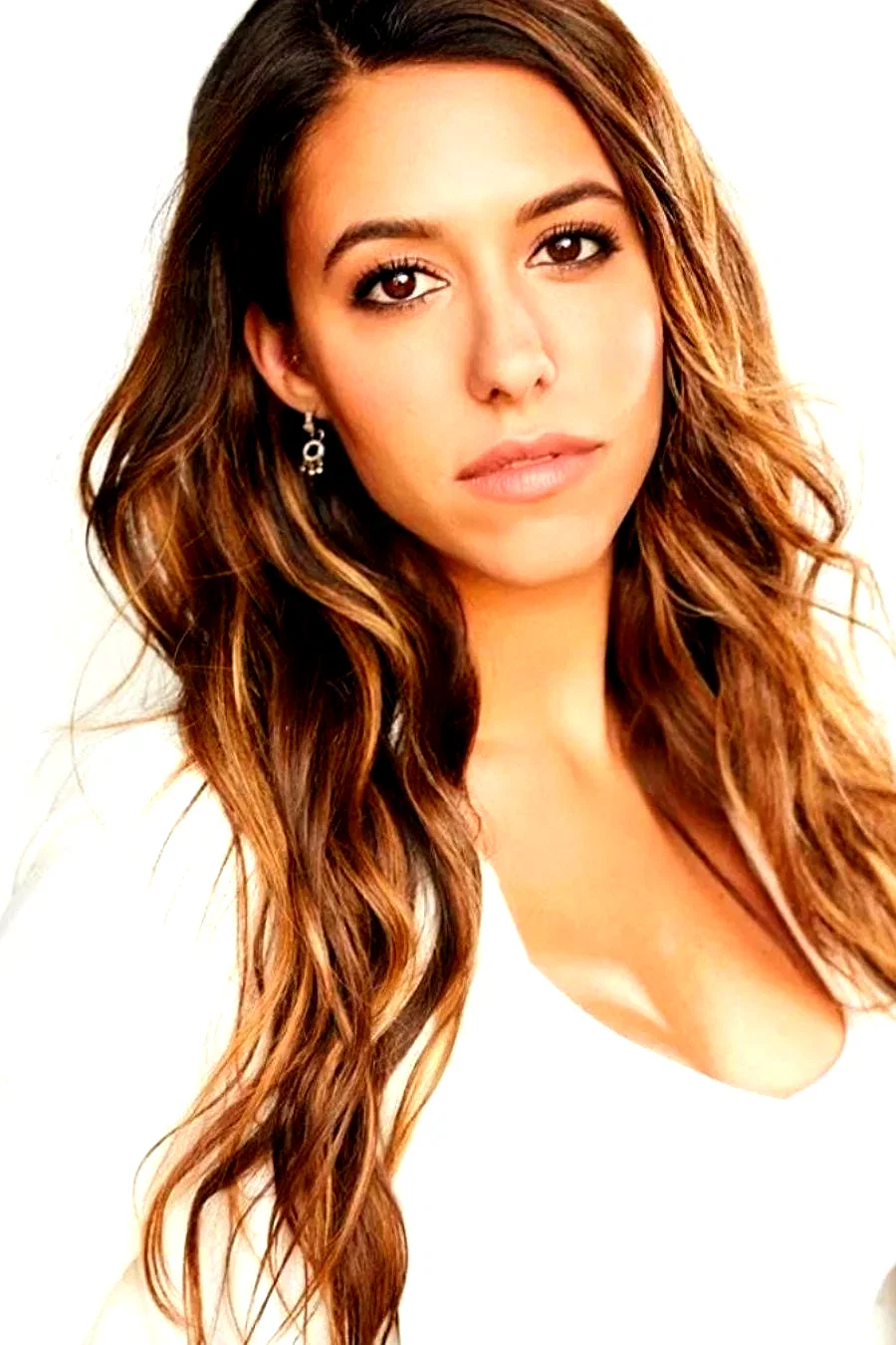  Gabby Kono