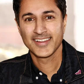 Photo star : Maulik Pancholy