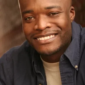 Photo star :  Kofi Natei